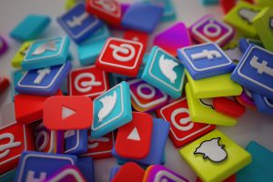 Pile of popular social media platform icons in 3D